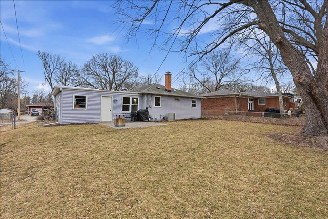 5017 Holiday Drive, Madison, WI 53711