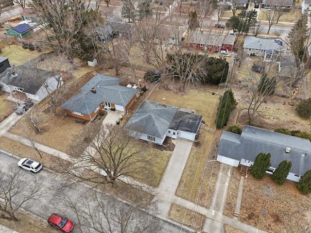 5017 Holiday Drive, Madison, WI 53711