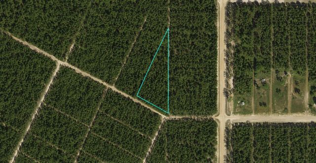 5041 Road 66114, Dayton, TX 77535