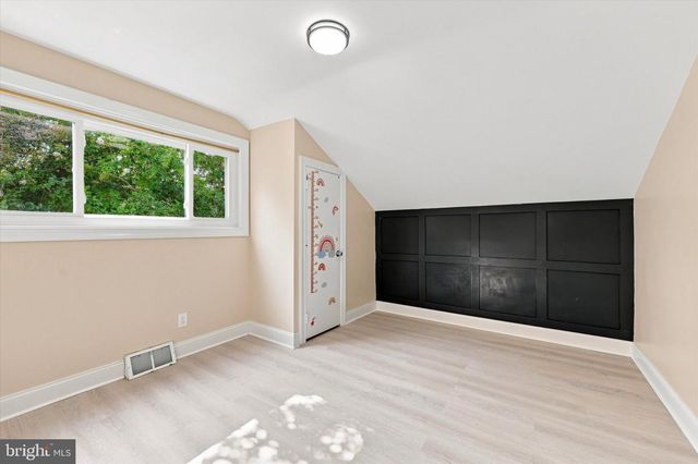 2211 RHONDA RD, Broomall, PA 19008