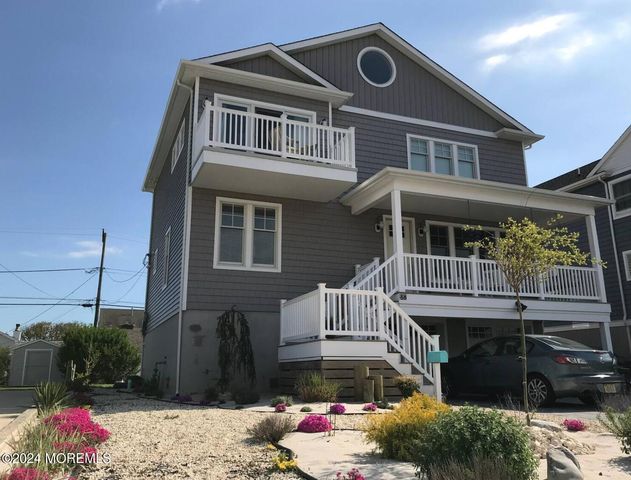 38 Niblick Street, Point Pleasant Beach, NJ 08742