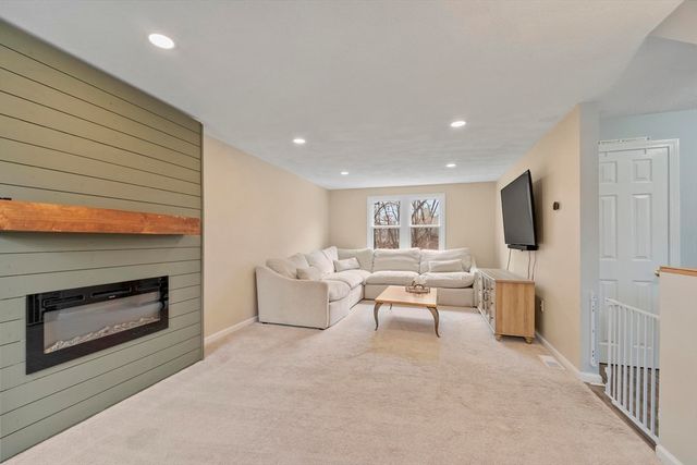 23 Hazel Street, Haverhill, MA 01832