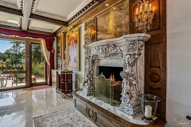 835 Tanglewood Dr, Pensacola, FL 32503