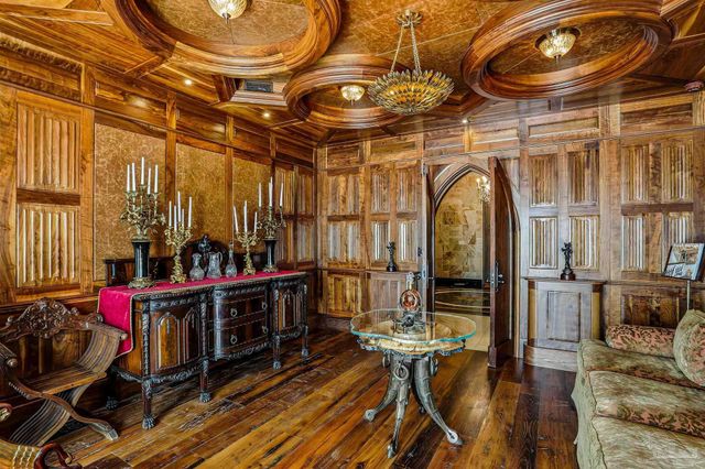 835 Tanglewood Dr, Pensacola, FL 32503