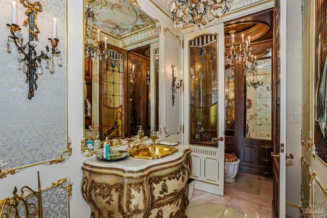 835 Tanglewood Dr, Pensacola, FL 32503