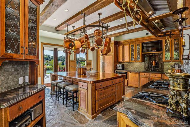 835 Tanglewood Dr, Pensacola, FL 32503