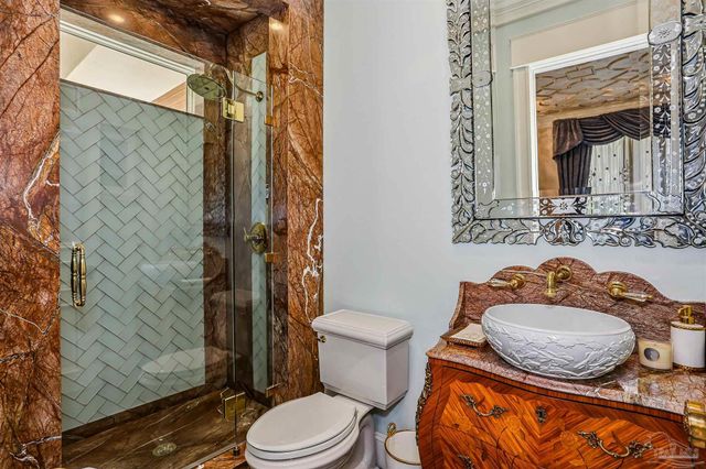 835 Tanglewood Dr, Pensacola, FL 32503