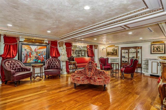 835 Tanglewood Dr, Pensacola, FL 32503