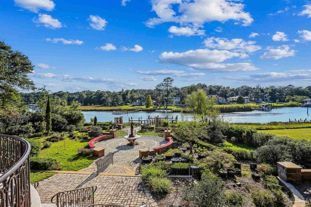 835 Tanglewood Dr, Pensacola, FL 32503