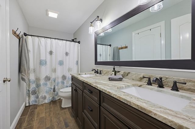 44 Beaver Pond Rd 44, Milford, MA 01757