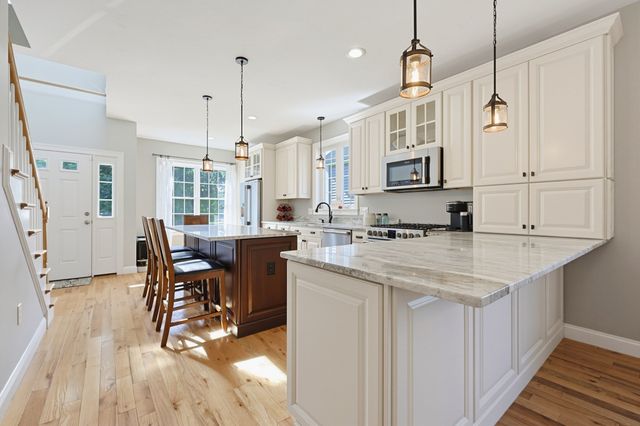 44 Beaver Pond Rd 44, Milford, MA 01757