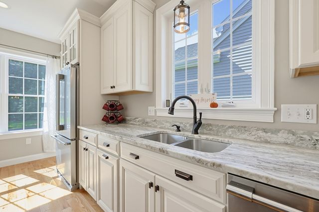 44 Beaver Pond Rd 44, Milford, MA 01757
