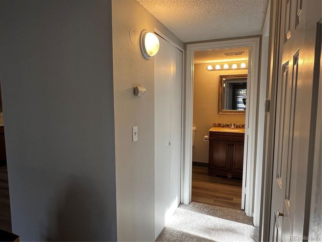 2575 S Syracuse Way M108, Denver, CO 80231