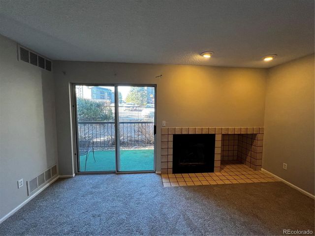 2575 S Syracuse Way M108, Denver, CO 80231