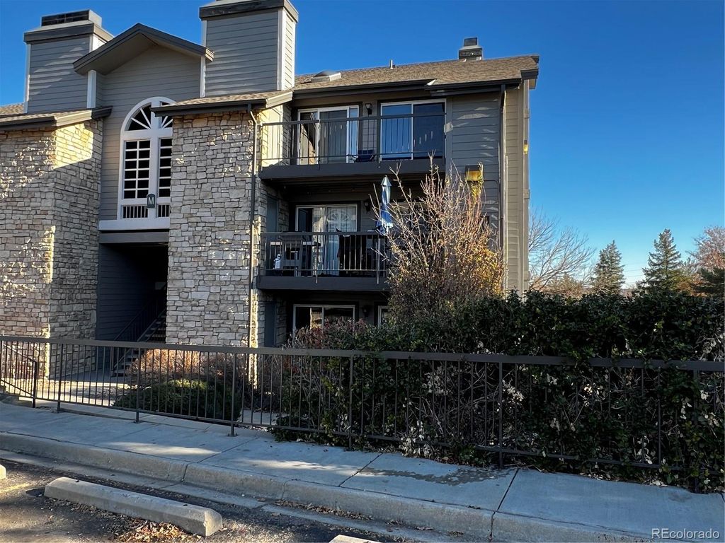 2575 S Syracuse Way M108, Denver, CO 80231