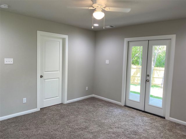 313 E Nelson Street, Denison, TX 75021