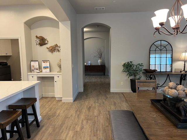 8683 N Verona Way, Hilmar, CA 95324