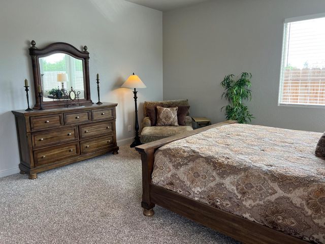 8683 N Verona Way, Hilmar, CA 95324