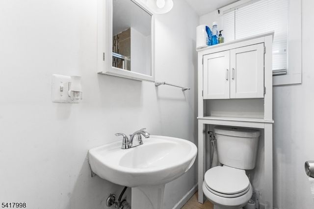 218 Muhlenberg Pl, Plainfield City, NJ 07060