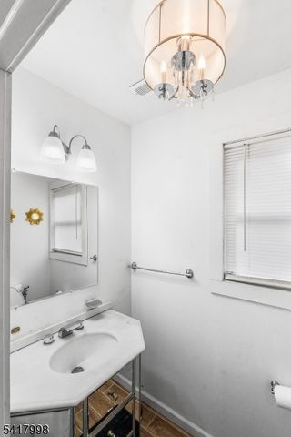 218 Muhlenberg Pl, Plainfield City, NJ 07060