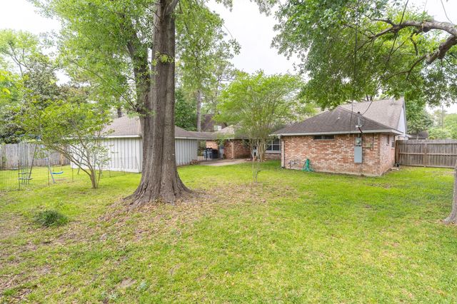 5711 Olympia Fields Lane, Houston, TX 77069