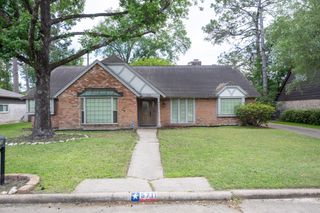 5711 Olympia Fields Lane, Houston, TX 77069