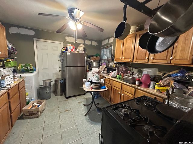 327 Hermitage, San Antonio, TX 78223