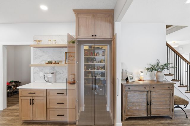 10483 Spamount Cove, Leo, IN 46765