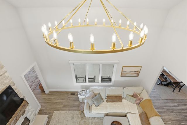 10483 Spamount Cove, Leo, IN 46765