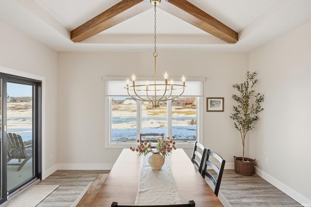 10483 Spamount Cove, Leo, IN 46765