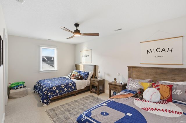 10483 Spamount Cove, Leo, IN 46765