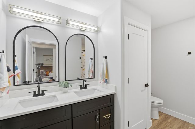 10483 Spamount Cove, Leo, IN 46765