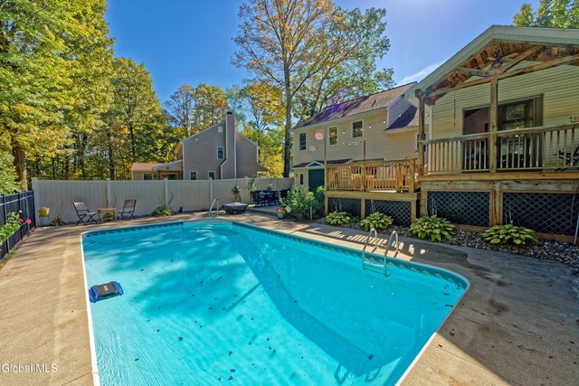 8 Dandelion Drive, Wilton, NY 12831