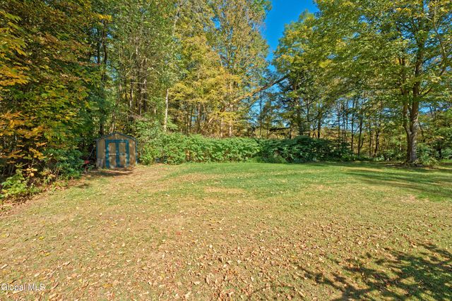 8 Dandelion Drive, Wilton, NY 12831