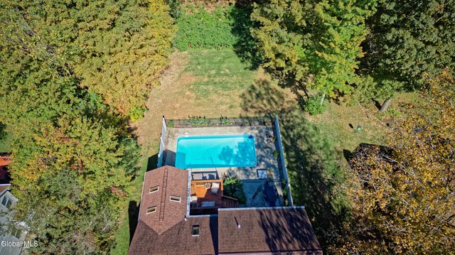 8 Dandelion Drive, Wilton, NY 12831