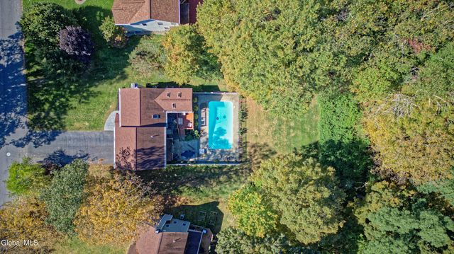 8 Dandelion Drive, Wilton, NY 12831