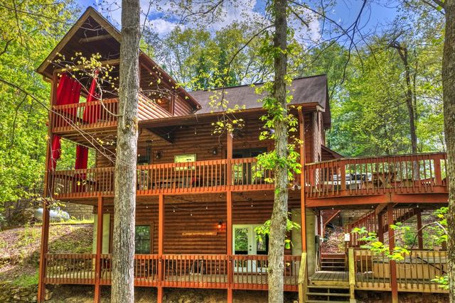 126 Brookwood Drive, Blue Ridge, GA 30513