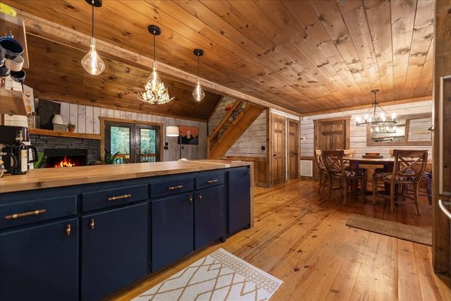 126 Brookwood Drive, Blue Ridge, GA 30513