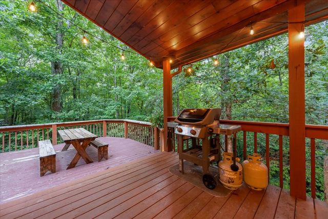 126 Brookwood Drive, Blue Ridge, GA 30513