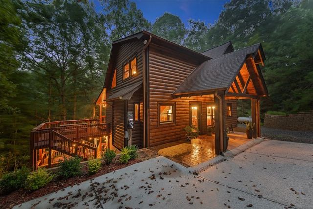 126 Brookwood Drive, Blue Ridge, GA 30513