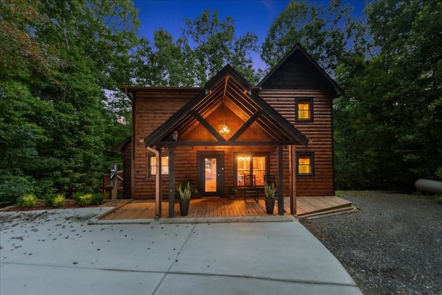 126 Brookwood Drive, Blue Ridge, GA 30513