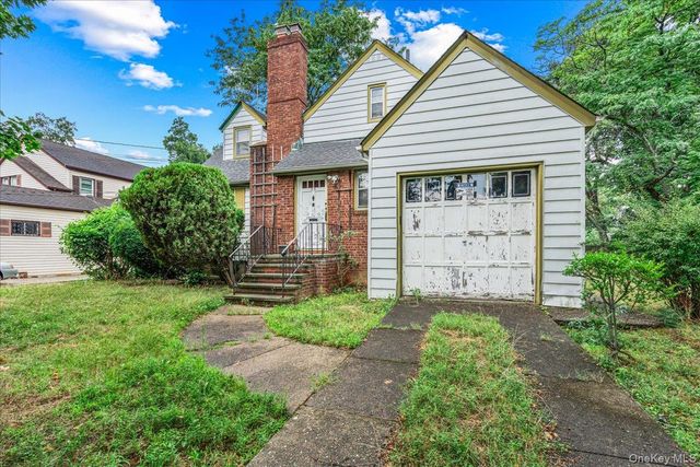 55 Andrews Avenue, Roosevelt, NY 11575