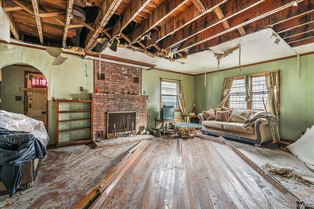 55 Andrews Avenue, Roosevelt, NY 11575