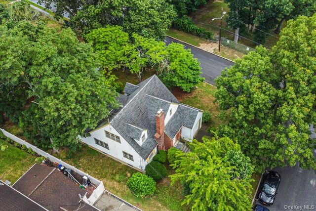 55 Andrews Avenue, Roosevelt, NY 11575