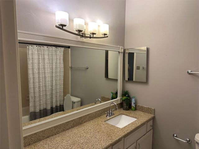 3800 Tanglewilde Street 504, Houston, TX 77063