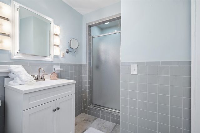 16 Beaudry St, Marlborough, MA 01752