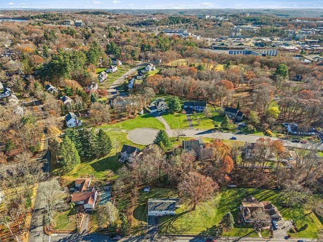 16 Beaudry St, Marlborough, MA 01752