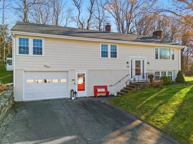 16 Beaudry St, Marlborough, MA 01752