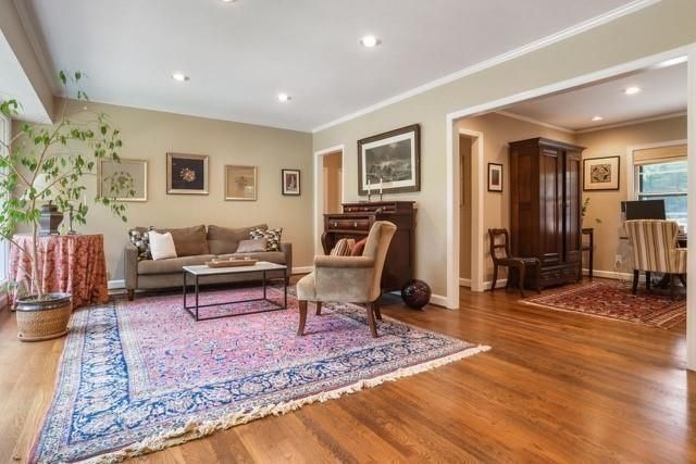 571 Wimbledon Road NE, Atlanta, GA 30324