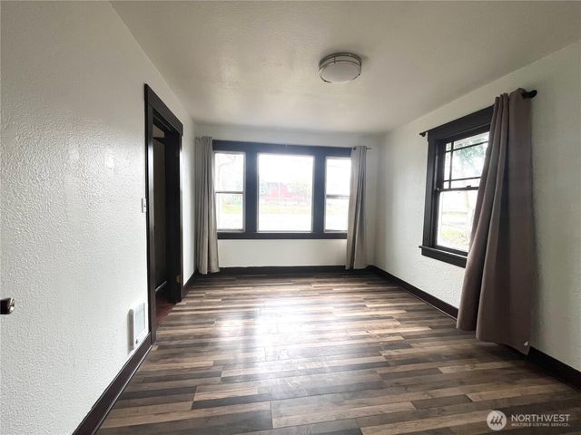 915 Cascade Avenue, Shelton, WA 98584